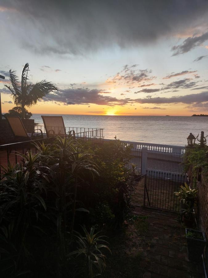 Terraza Sacramento - Atardecer En El Barrio Historico Villa Colonia del Sacramento Kültér fotó